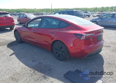 2025 Tesla Model 3 Long Range All-Wheel Drive из США, поврежденный, VIN 5YJ3E1EB3SF893624